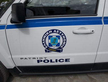 Εξάρθρωση οργάνωσης διακίνησης παρανόμων μεταναστών- Εμπλεκόμενος μέχρι και πρόεδρος κονότητας (φωτό)